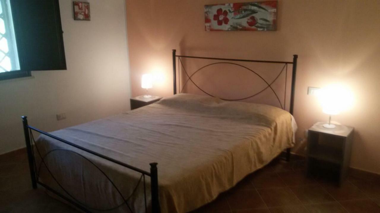 Case Susinna Torretta Capaci Exterior photo